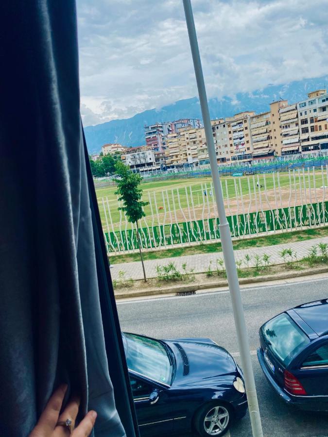 Kb Downtown Gjirokaster Apartment Ngoại thất bức ảnh