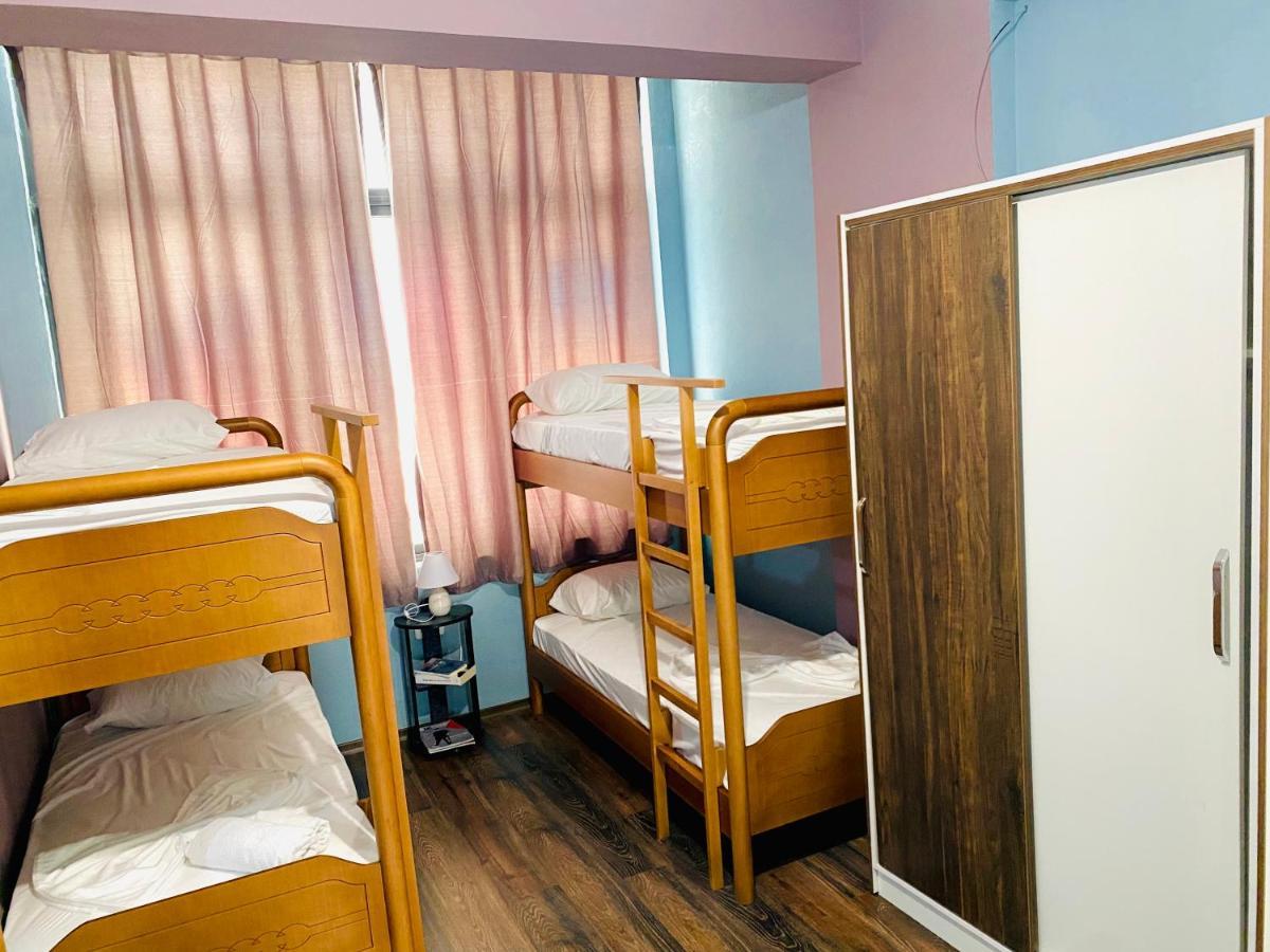 Kb Downtown Gjirokaster Apartment Ngoại thất bức ảnh